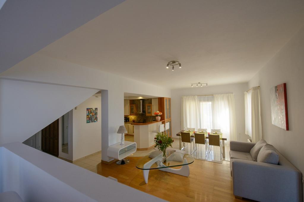 Andromeda Villa Agia Pelagia  Ruang foto